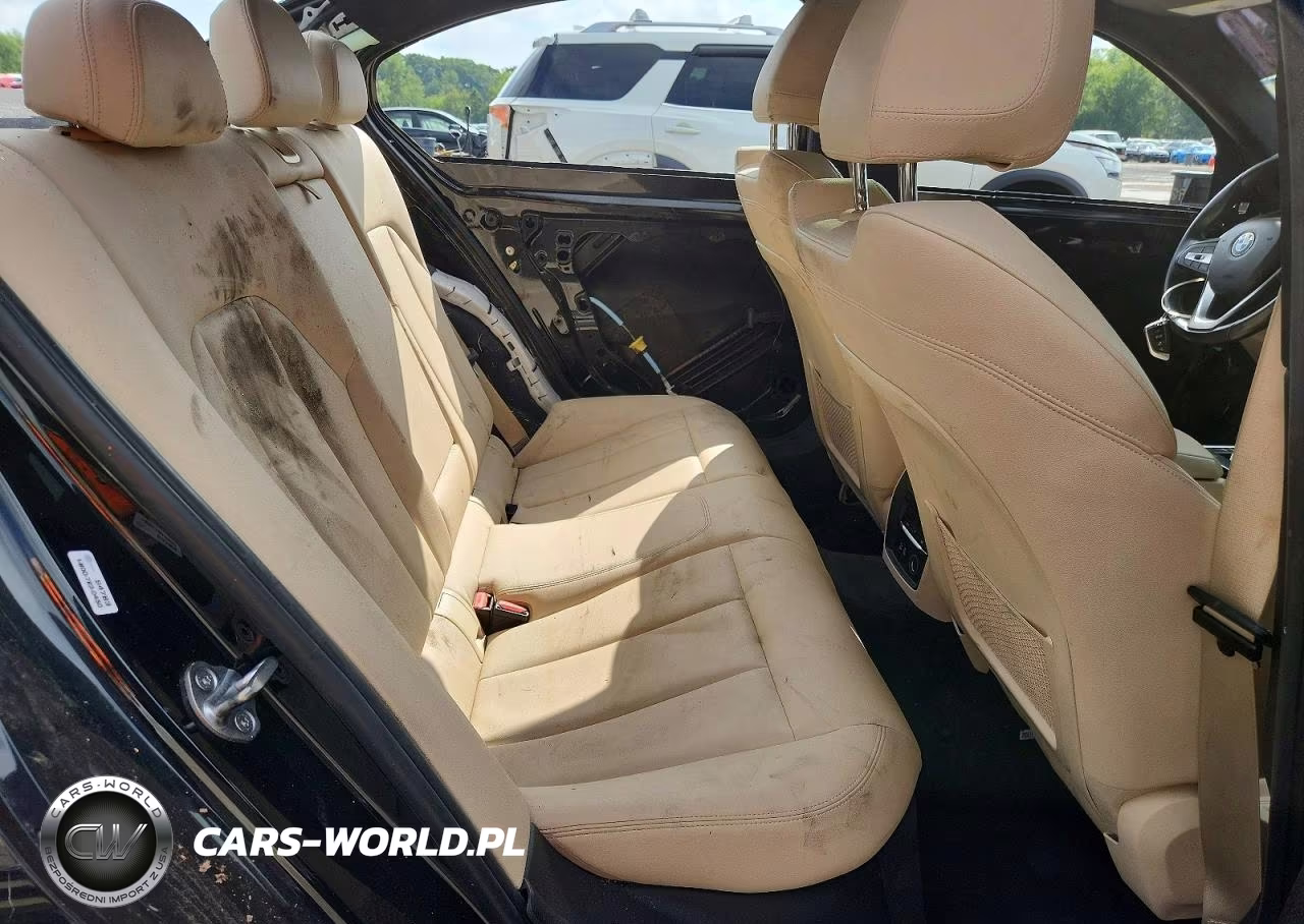 2019 BMW 330I VIN:WBA5R1C54KAK06392 - 10