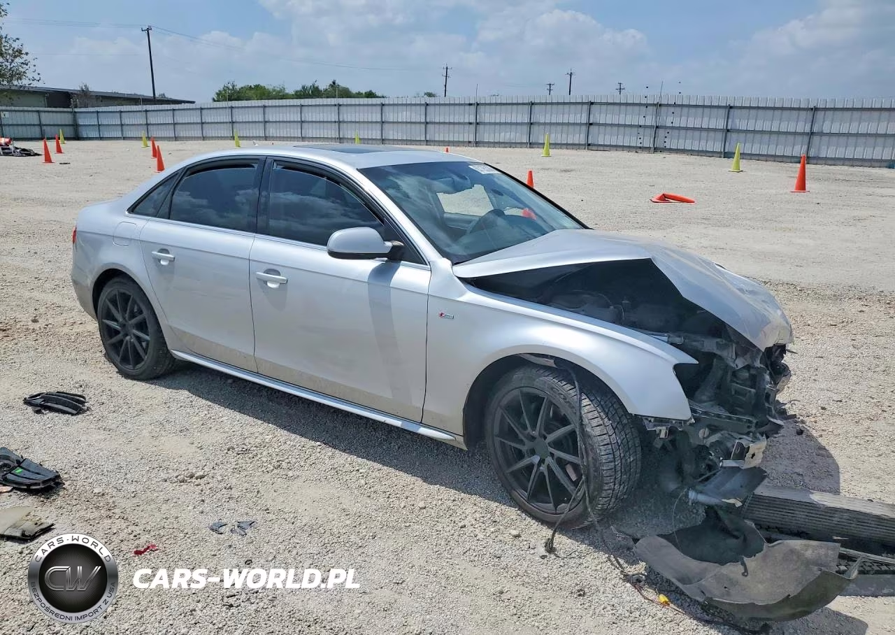 2012 Audi A4 Premium Plus VIN:WAUFFAFL8CN017469 - 4