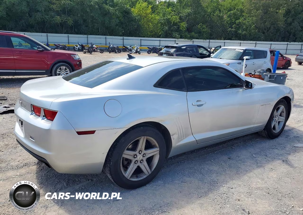 2010 Chevrolet Camaro Lt VIN:2G1FB1EV3A9132233 - 3