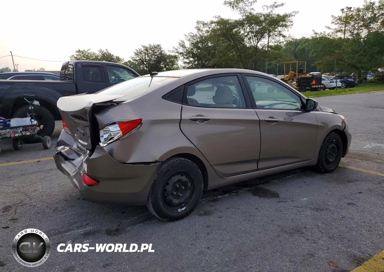 2013 Hyundai Accent Gls VIN:KMHCT4AE2DU363920 - 3