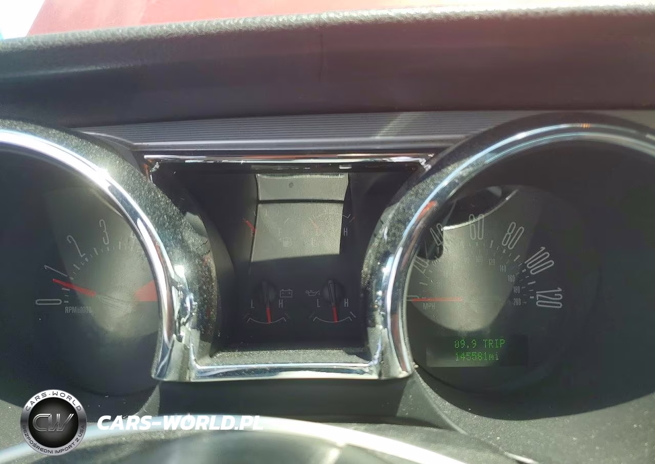 2007 Ford Mustang VIN:1ZVHT80N275282771 - 9