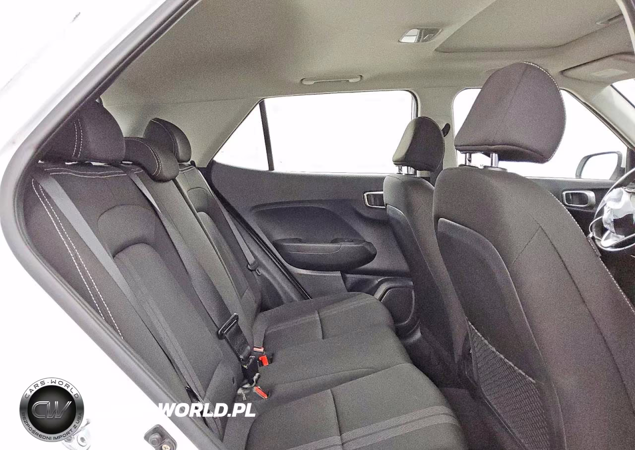 2025 Hyundai Venue Sel VIN:KMHRC8A3XSU354931 - 10