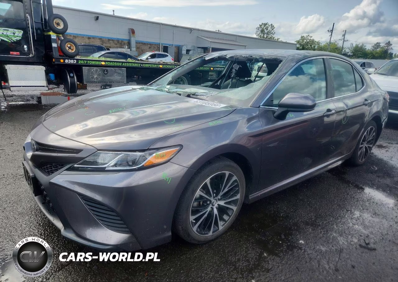 2018 Toyota Camry Se – zdjęcie 1 z 12
