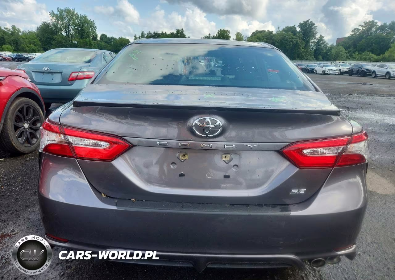 2018 Toyota Camry Se VIN:4T1B11HK0JU096154 - 6