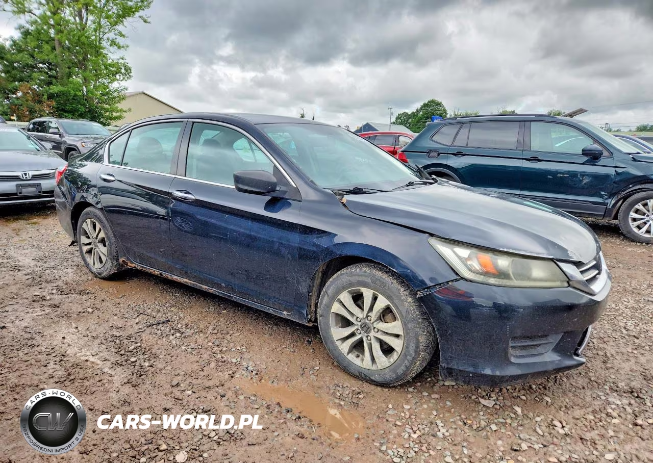 2015 Honda Accord Lx VIN:1HGCR2F3XFA065877 - 4