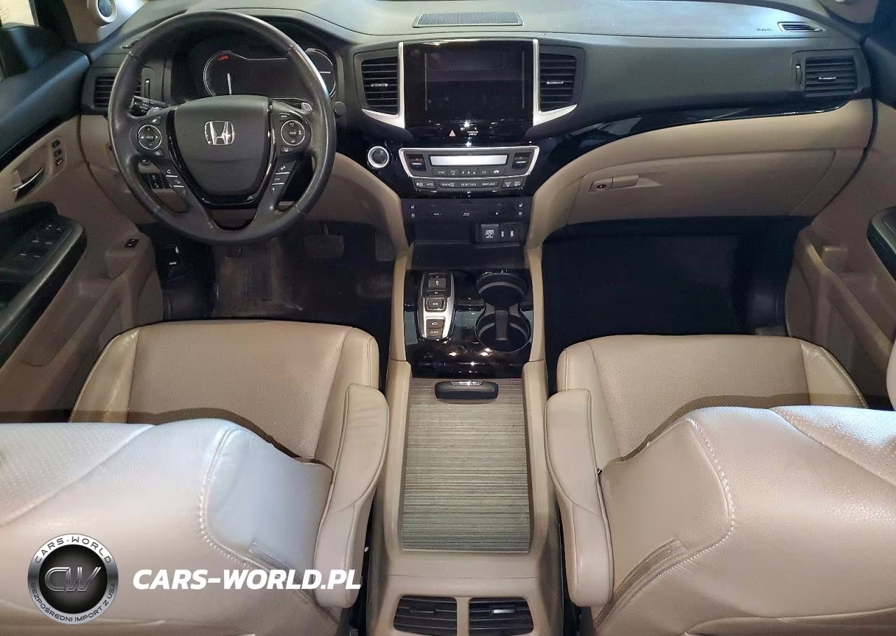 2017 Honda Pilot Elite VIN:5FNYF6H01HB006931 - 8
