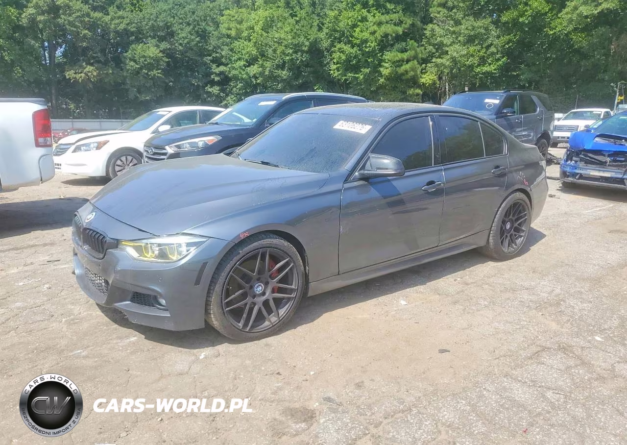 2017 BMW 330 I – zdjęcie 1 z 12