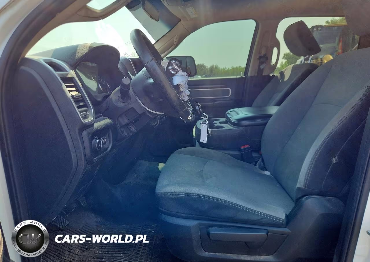 2019 Ram 3500 Big Horn VIN:3C63R3HJXKG563354 - 7