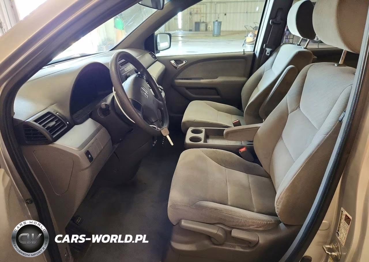 2010 Honda Odyssey Lx VIN:5FNRL3H21AB112024 - 7