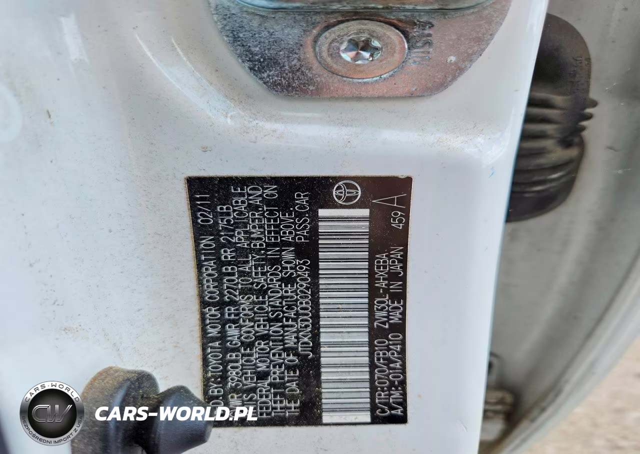2011 Toyota Prius Two VIN:JTDKN3DU0B0290493 - 12