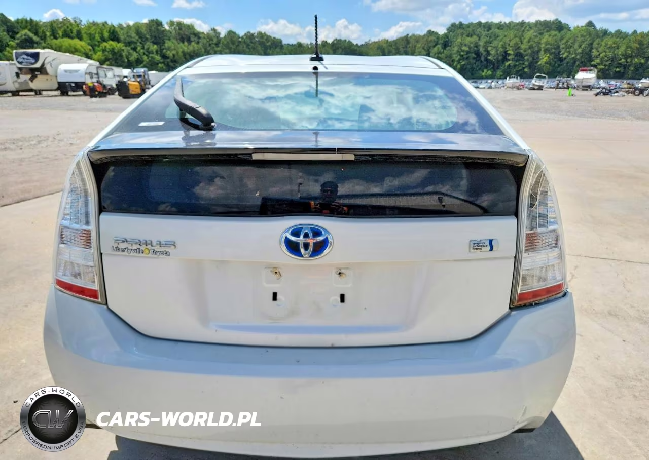 2011 Toyota Prius Two VIN:JTDKN3DU0B0290493 - 6