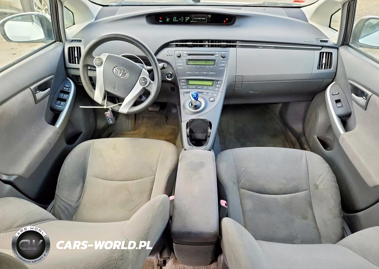 2011 Toyota Prius Two VIN:JTDKN3DU0B0290493 - 8