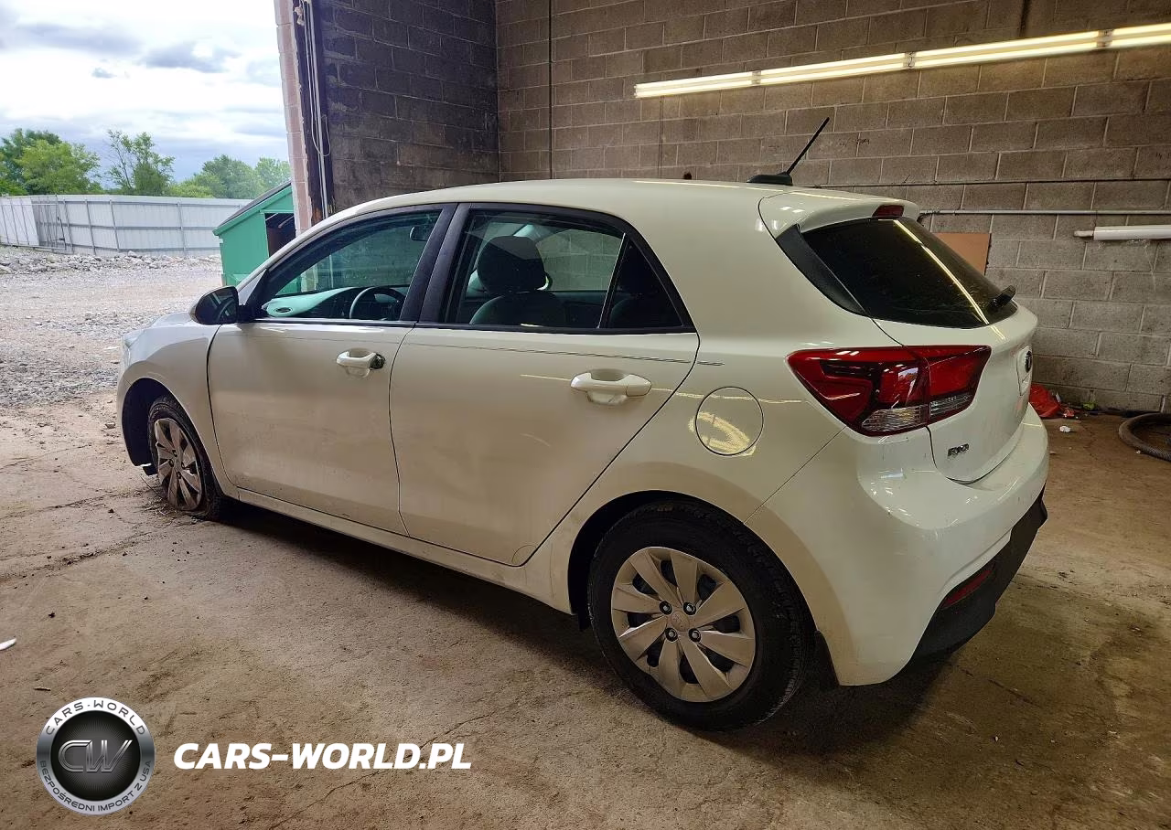 2018 Kia Rio 5-Door S VIN:3KPA25AB2JE092068 - 2