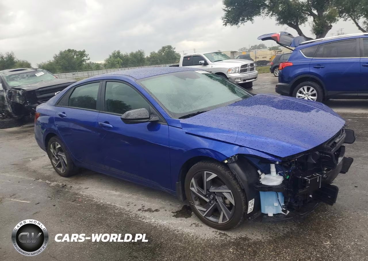 2025 Hyundai Elantra Sel Sport VIN:KMHLM4DG1SU072915 - 4