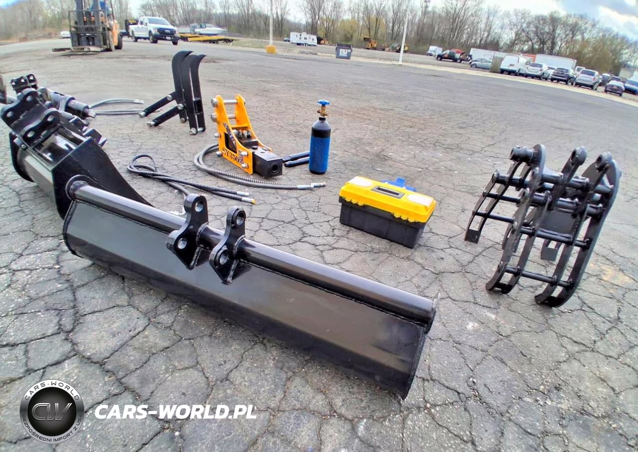 2026 Mini Excavator Attachments: Auger Bit + Auger Motors + 200 Mm Bucket + 200 Mm Bucket + 600 Mm Tilt Bucket + 1000 Mm Bucket VIN:38913488 - 4