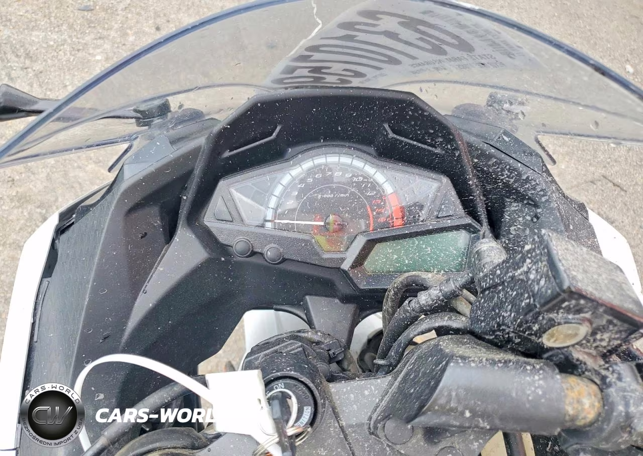 2017 Kawasaki Ex300 B VIN:JKAEX8B15HDA35771 - 7