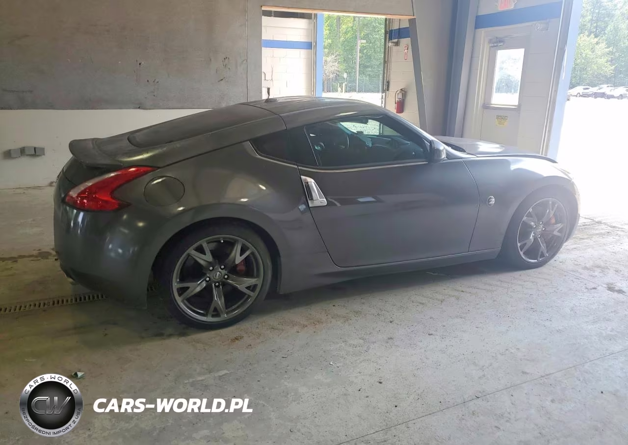 2010 Nissan 370Z VIN:JN1AZ4EHXAM501653 - 3