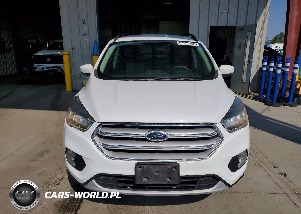 2018 Ford Escape Se VIN:1FMCU9GD0JUA86835 - 5