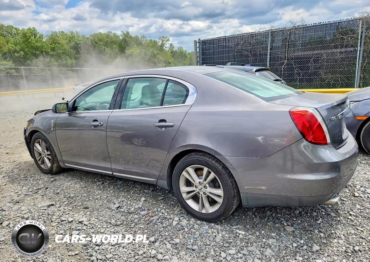 2011 Lincoln Mks VIN:1LNHL9DR3BG607748 - 2