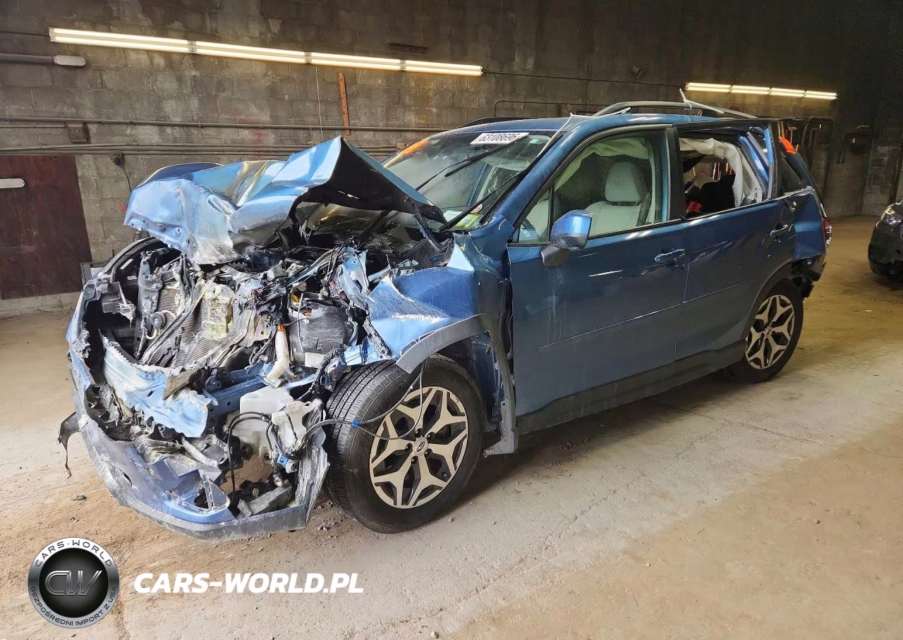 2023 Subaru Forester Premium – zdjęcie 1 z 14