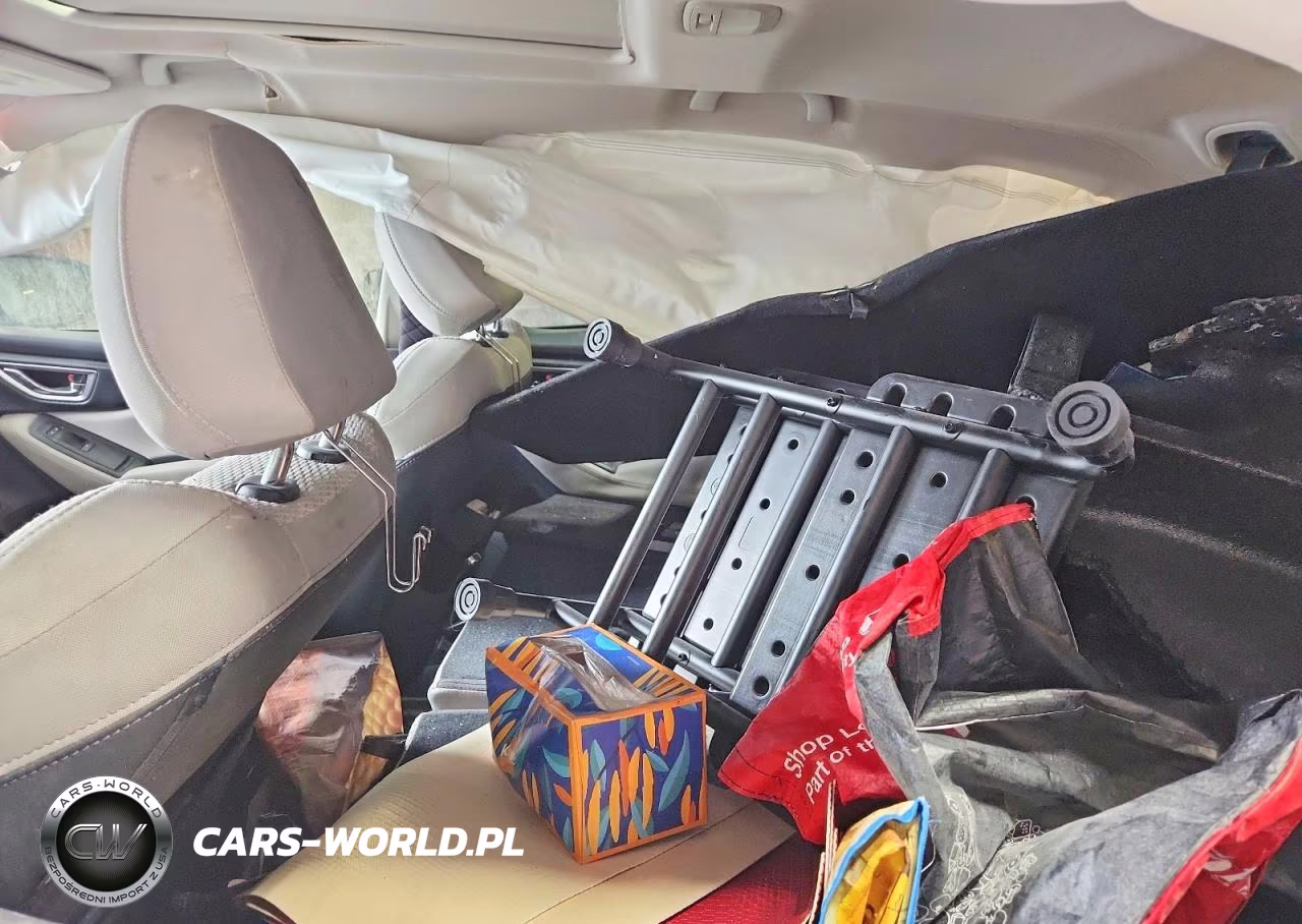 2023 Subaru Forester Premium VIN:JF2SKAEC8PH480801 - 11