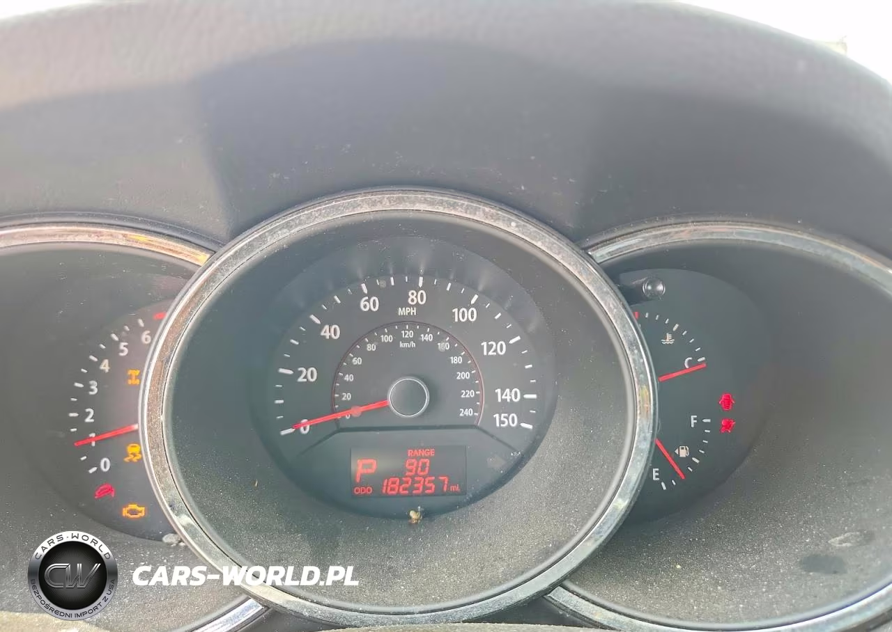 2011 Kia Sorento Lx VIN:5XYKTDA17BG153079 - 9