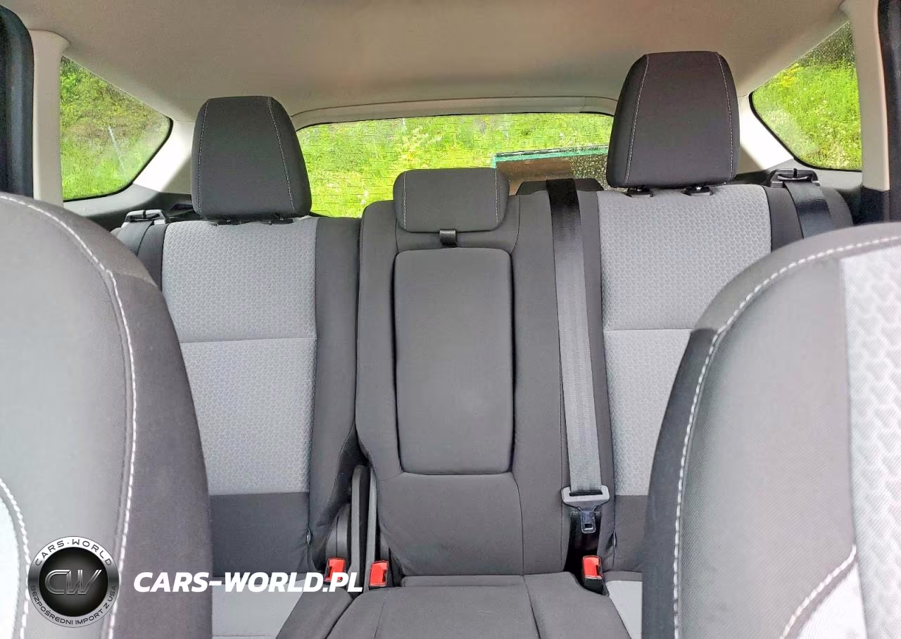2018 Ford Escape Se VIN:1FMCU9GD9JUC43908 - 10