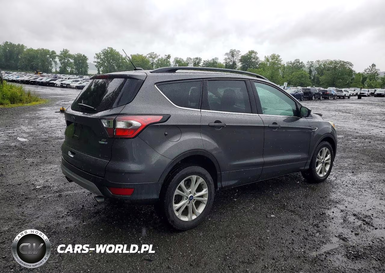 2018 Ford Escape Se VIN:1FMCU9GD9JUC43908 - 3