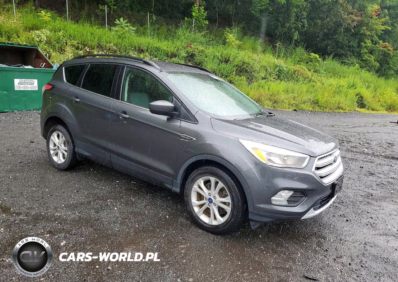 2018 Ford Escape Se VIN:1FMCU9GD9JUC43908 - 4