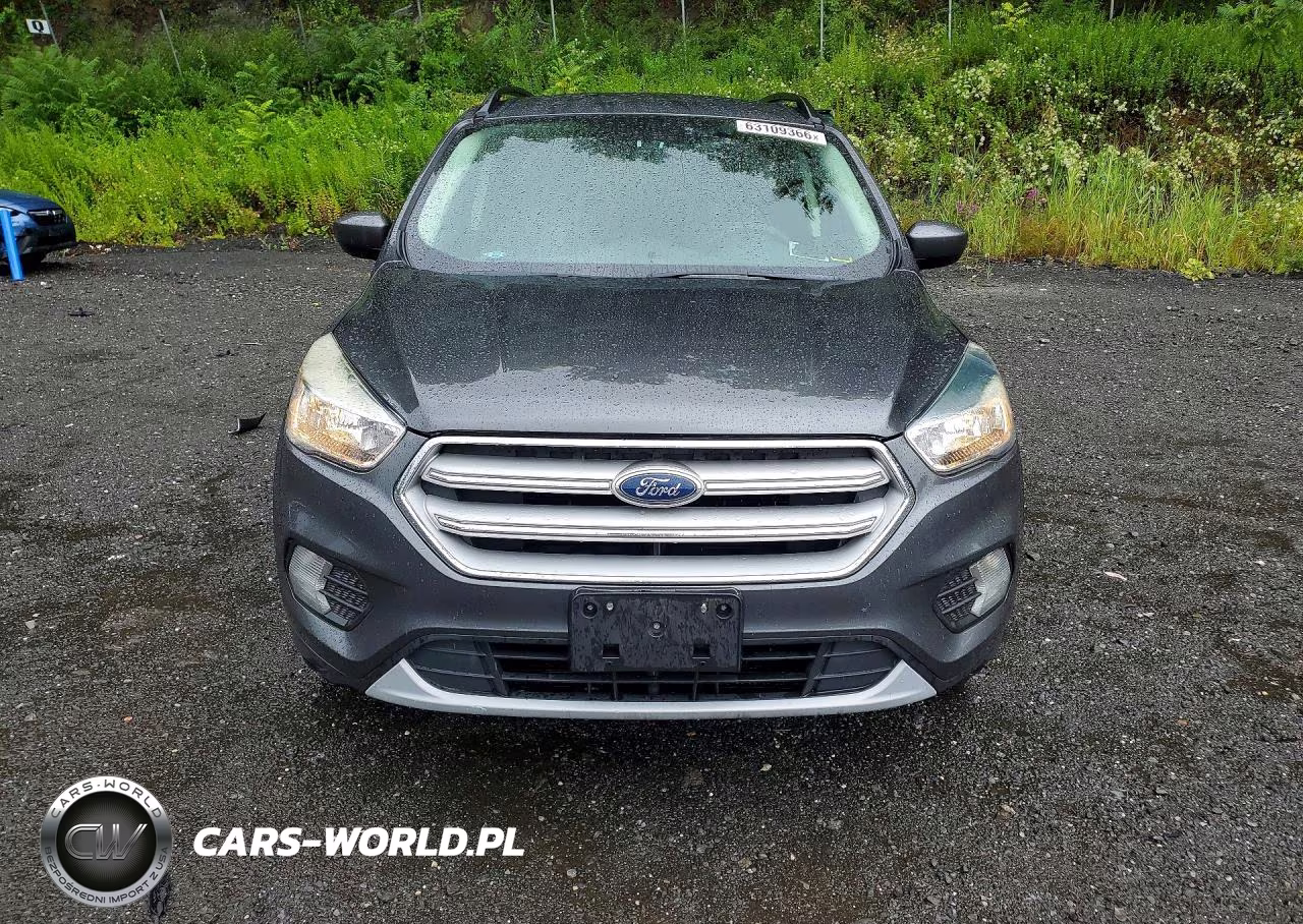 2018 Ford Escape Se VIN:1FMCU9GD9JUC43908 - 5
