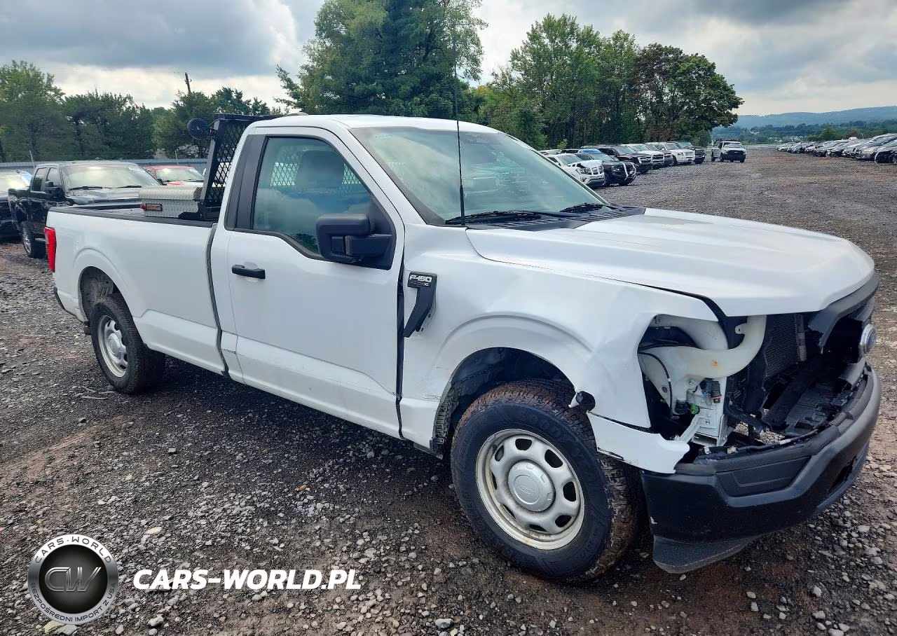 2023 Ford F150 VIN:1FTMF1CBXPKD95970 - 4
