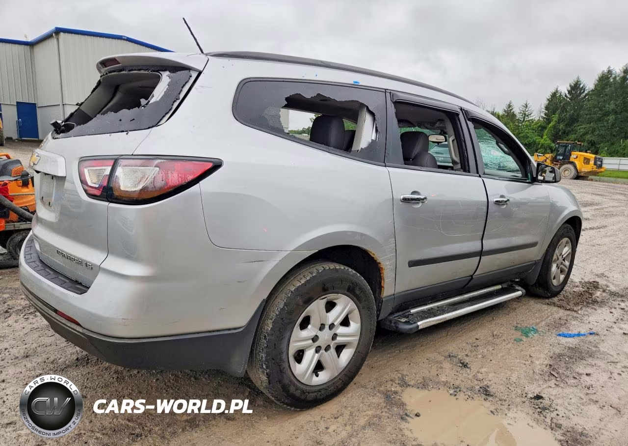 2014 Chevrolet Traverse Ls VIN:1GNKRFED0EJ134383 - 3