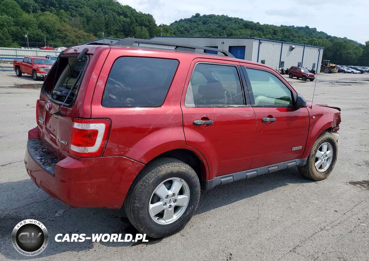 2008 Ford Escape Xlt VIN:1FMCU931X8KB08809 - 3
