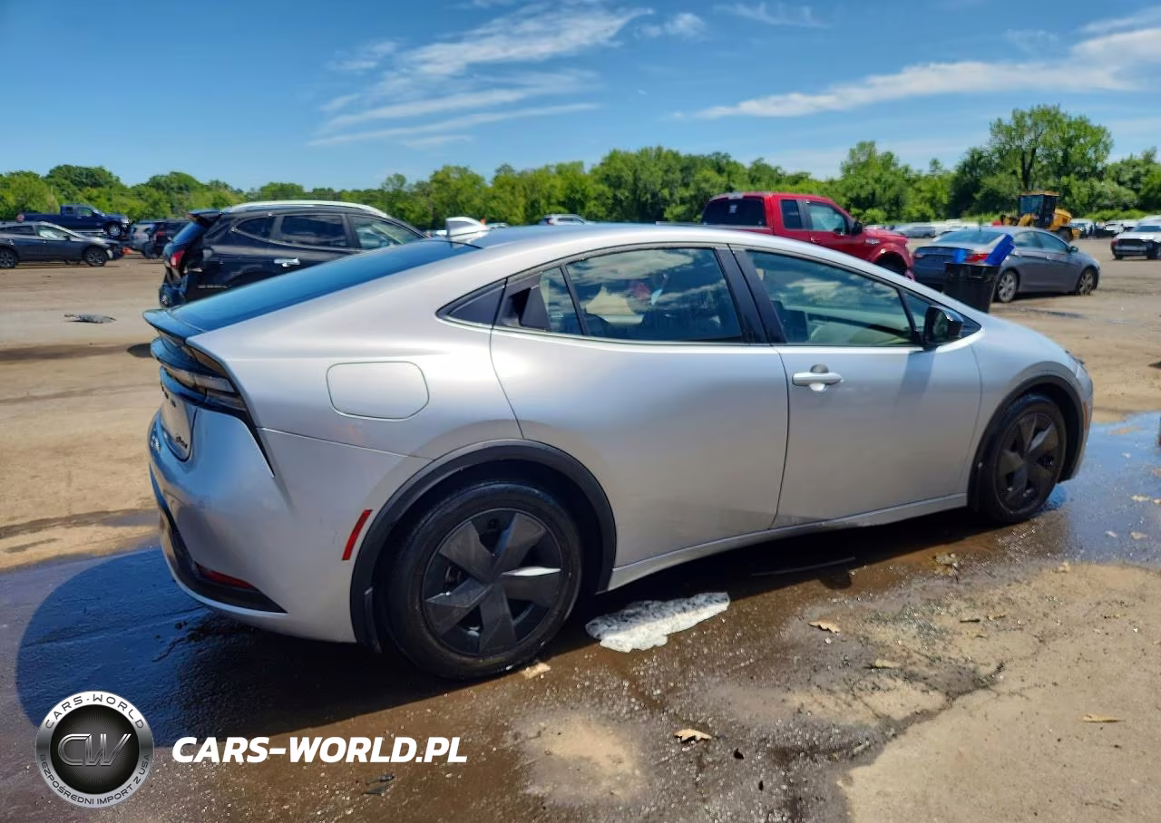 2024 Toyota Prius Prime Se VIN:JTDACACU6R3030003 - 3