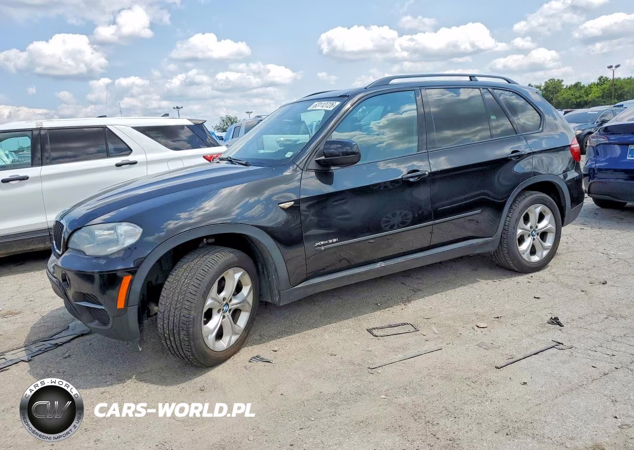 2013 BMW X5 xDrive35I – zdjęcie 1 z 13