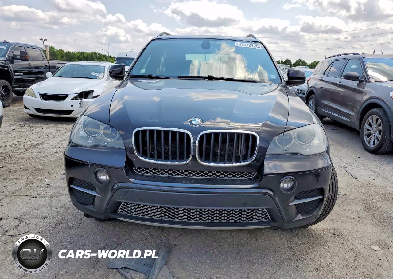2013 BMW X5 xDrive35I VIN:5UXZV4C51D0E04665 - 5