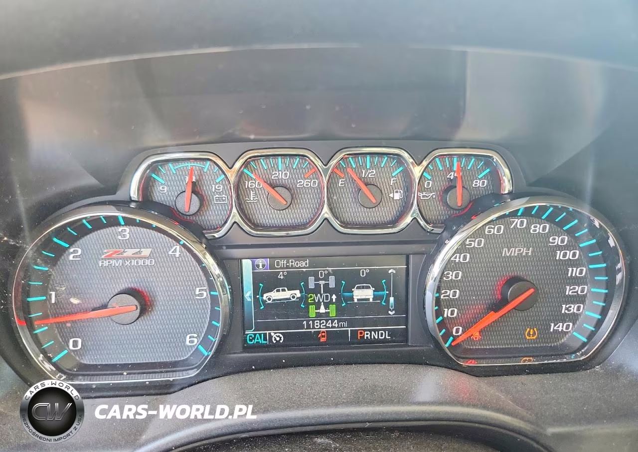2018 Chevrolet Silverado K1500 Lt VIN:3GCUKREC9JG147756 - 9
