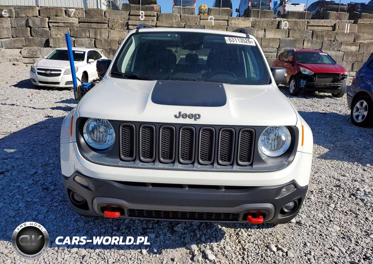 2018 Jeep Renegade Trailhawk VIN:ZACCJBCBXJPH93015 - 5