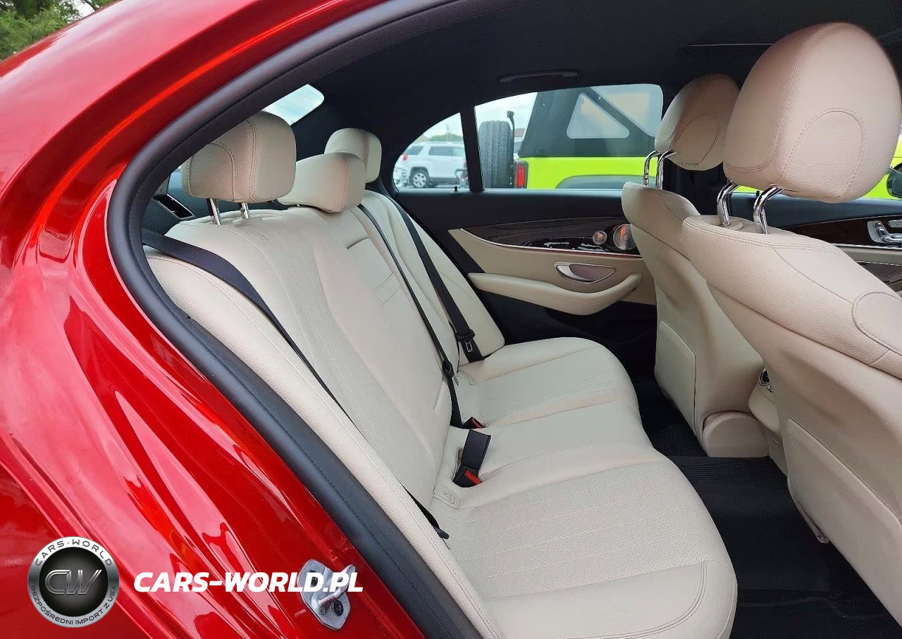2019 Mercedes-Benz E 300 4Matic VIN:WDDZF4KB8KA555051 - 10