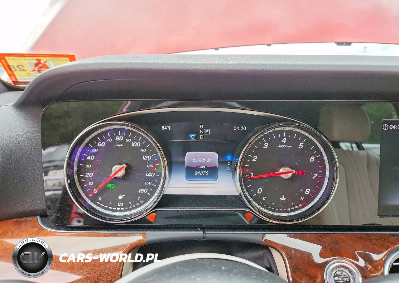 2019 Mercedes-Benz E 300 4Matic VIN:WDDZF4KB8KA555051 - 9