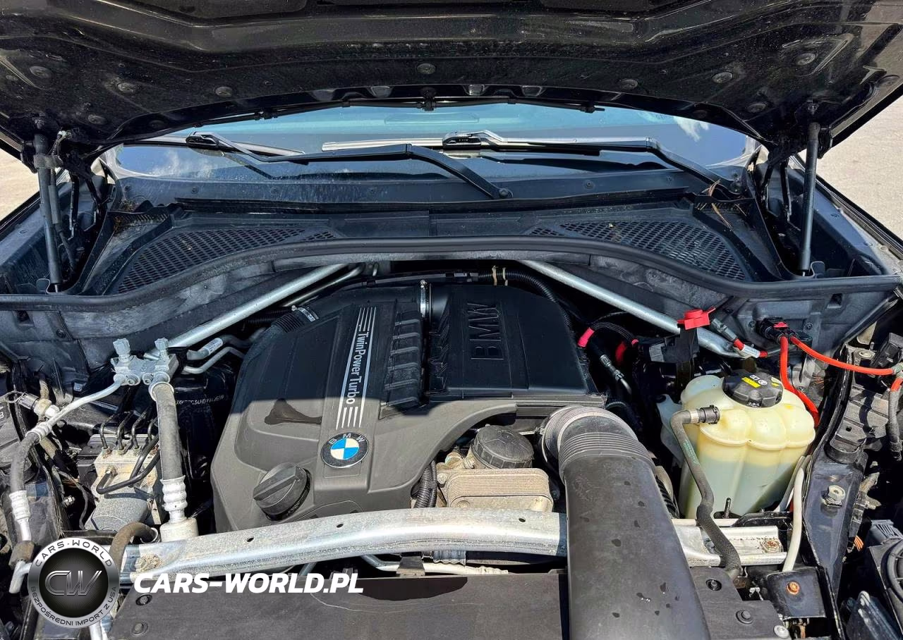 2017 BMW X5 xDrive35I VIN:5UXKR0C34H0V74261 - 12