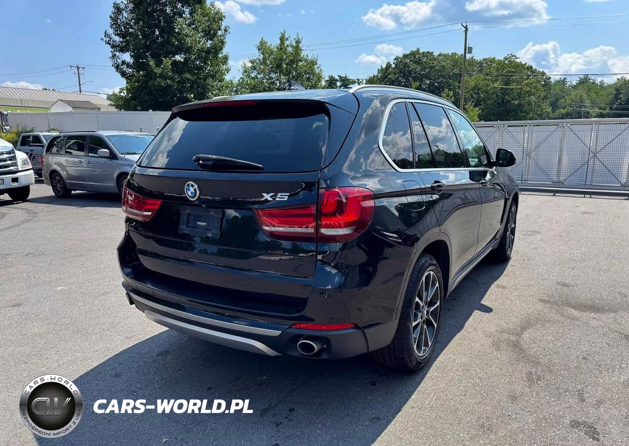 2017 BMW X5 xDrive35I VIN:5UXKR0C34H0V74261 - 3