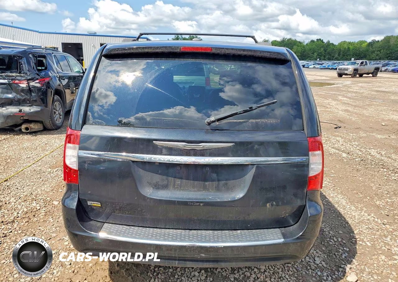 2013 Chrysler Town & Country Touring VIN:2C4RC1BG0DR576858 - 6