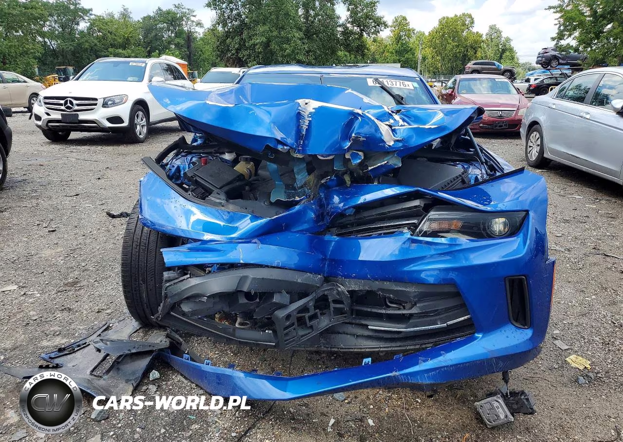 2017 Chevrolet Camaro Ls VIN:1G1FA1RS5H0131818 - 5