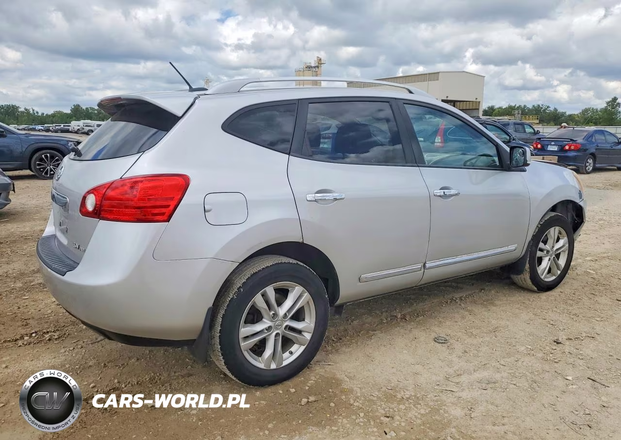 2013 Nissan Rogue S VIN:JN8AS5MV0DW103217 - 3