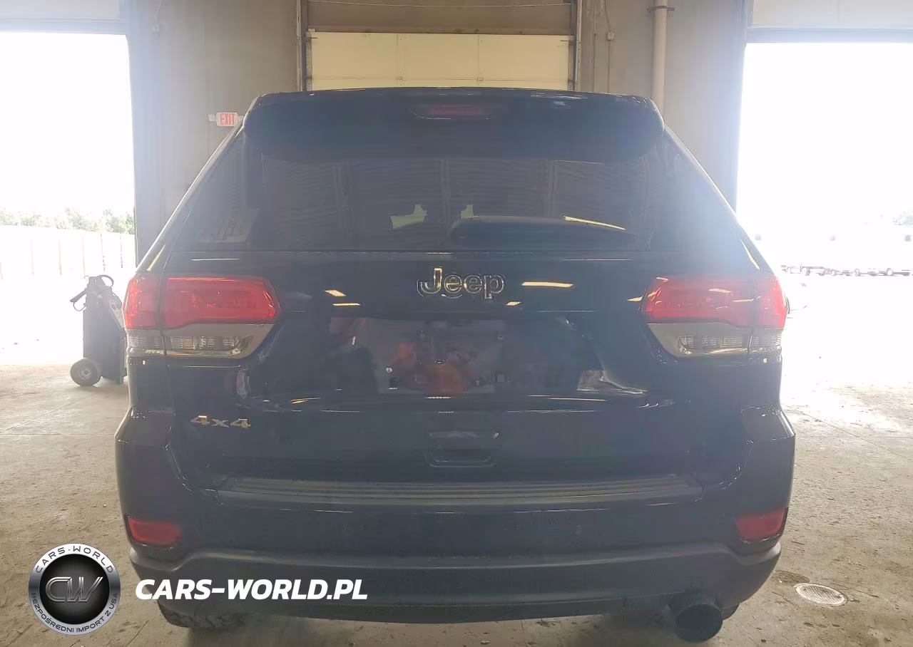 2017 Jeep Grand Cherokee Laredo VIN:1C4RJFAG2HC906079 - 6