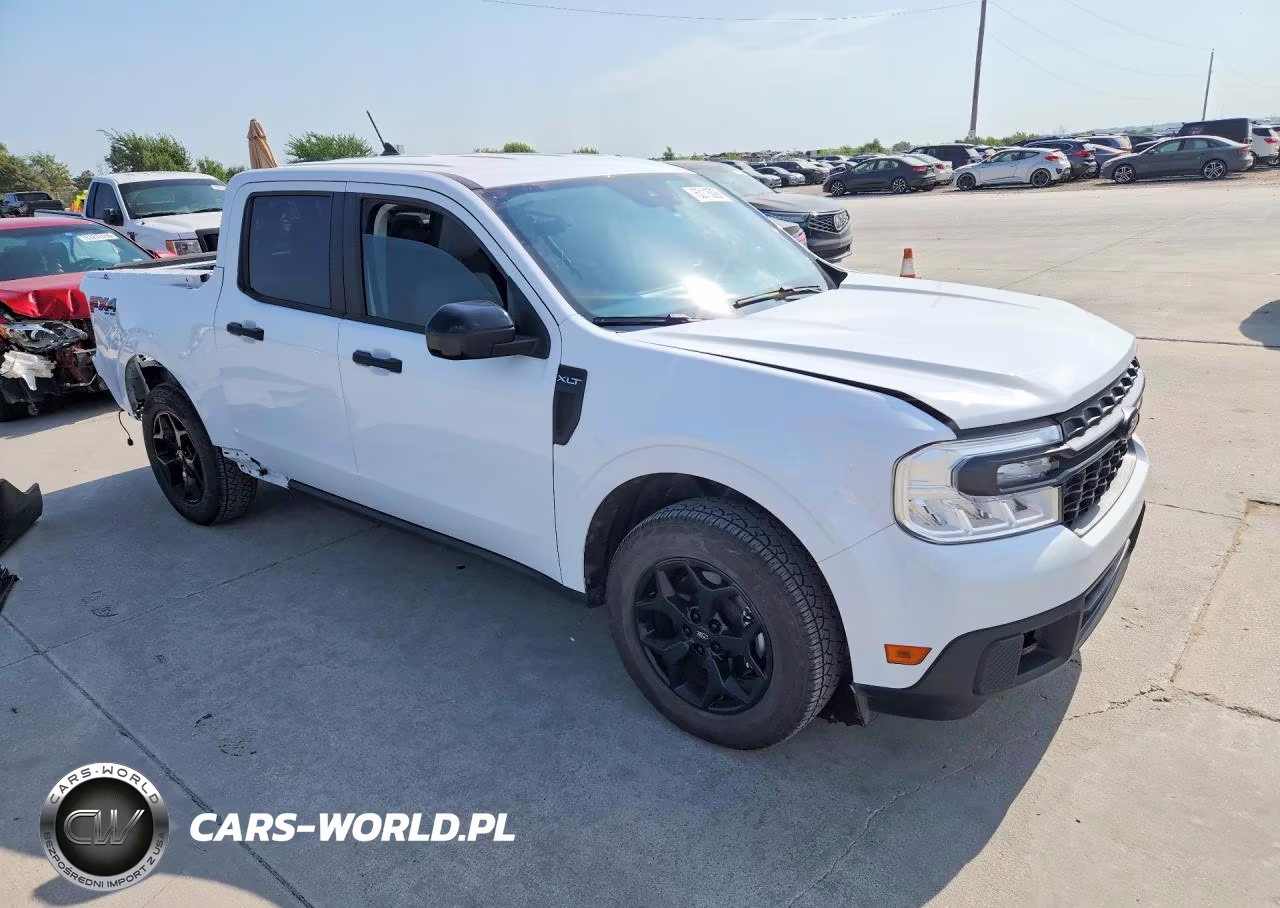 2024 Ford Maverick Xlt VIN:3FTTW8J99RRB33604 - 4