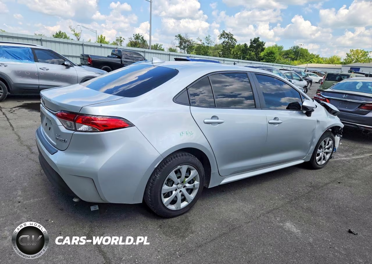 2024 Toyota Corolla Hybrid Le VIN:JTDBCMFE6R3051976 - 3
