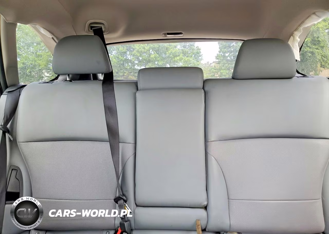 2018 Subaru Outback 2.5I Limited VIN:4S4BSAKC2J3304720 - 10