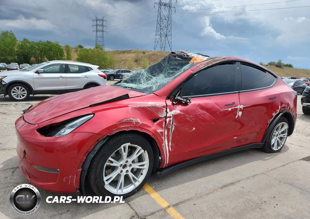 2022 Tesla Model Y – zdjęcie 1 z 12